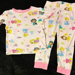 Disney Store Original Princess Girls size 5 short sleeve snug fit pajamas